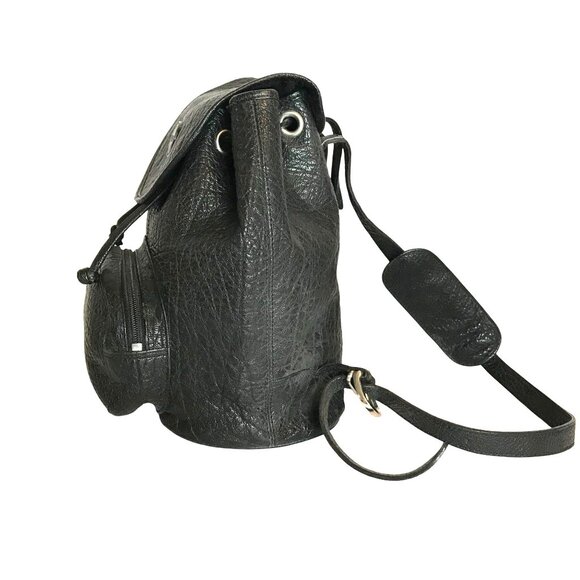 Overland Black Leather Backpack With Drawstring & Zip Pocket - Picture 4 of 10